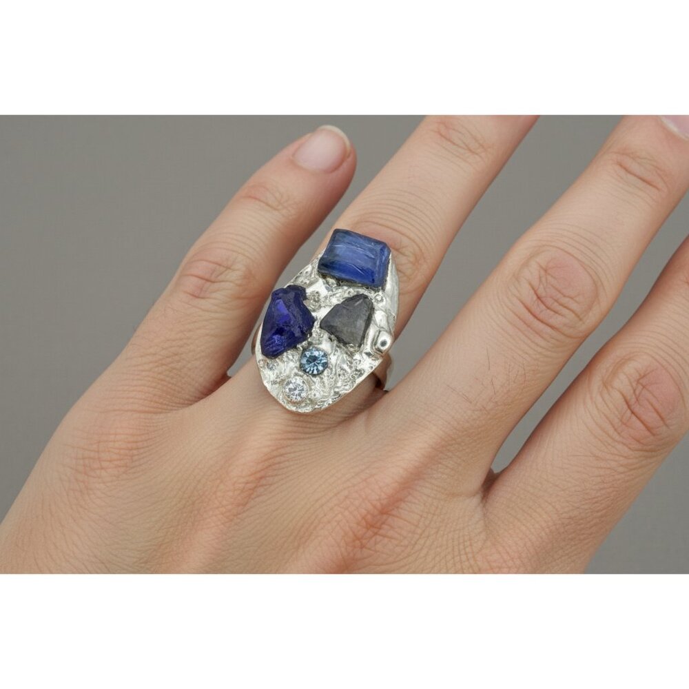 Brutalist Sea Glass Ring - Sterling Silver Cocktail Ring with Crystal Size 9 - Picture 4 of 11
